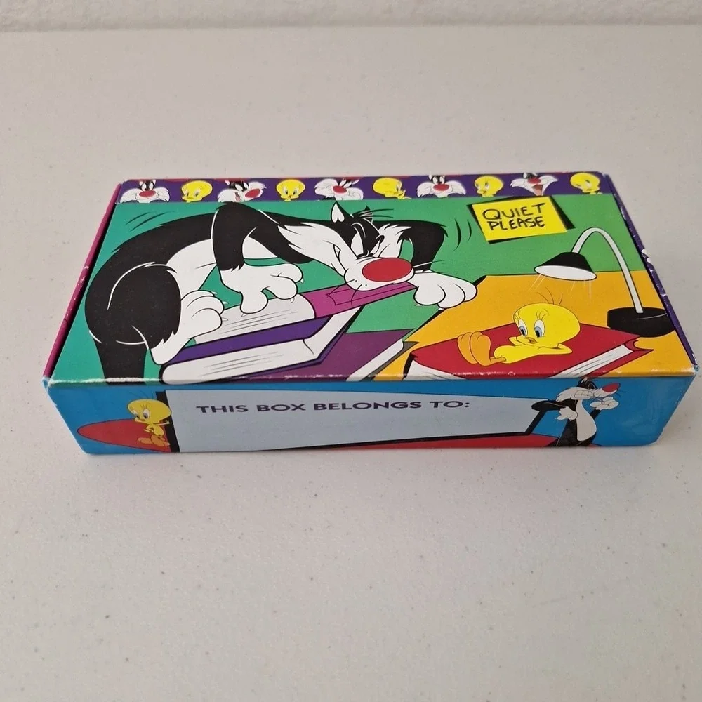 Vintage 1997 Looney Tunes Sylvester School Pencil Box Made In USA Model# 97001